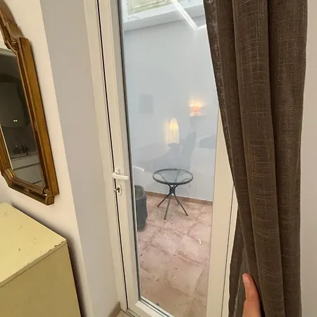 Apartman Spacious Mouraria Steps From The Castle *